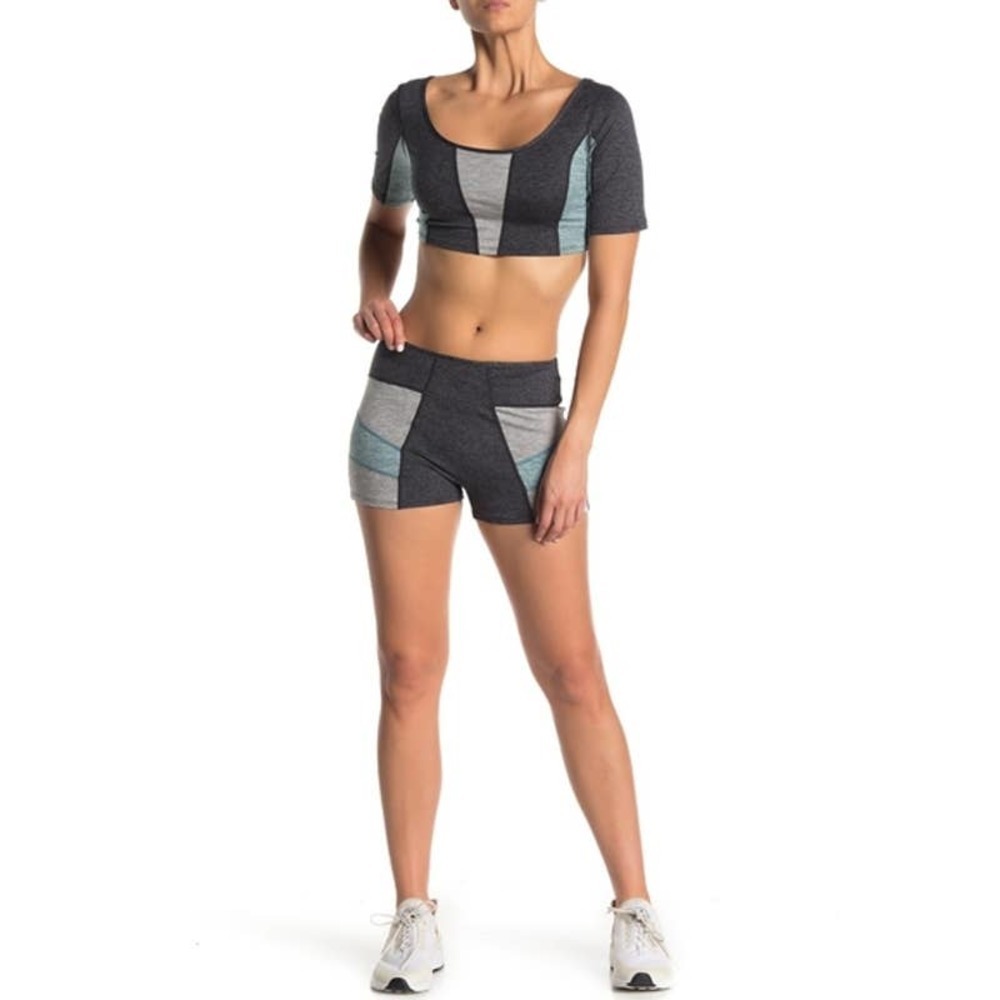 FP Movement 2pc Colorblock Set Top/Short sz Small - Picture 3 of 3